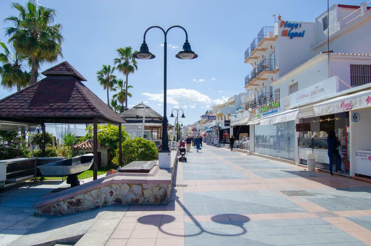 Apartamento Vacacional A 1 Minuto De La Playa - Carihuela Торремолінос Екстер'єр фото